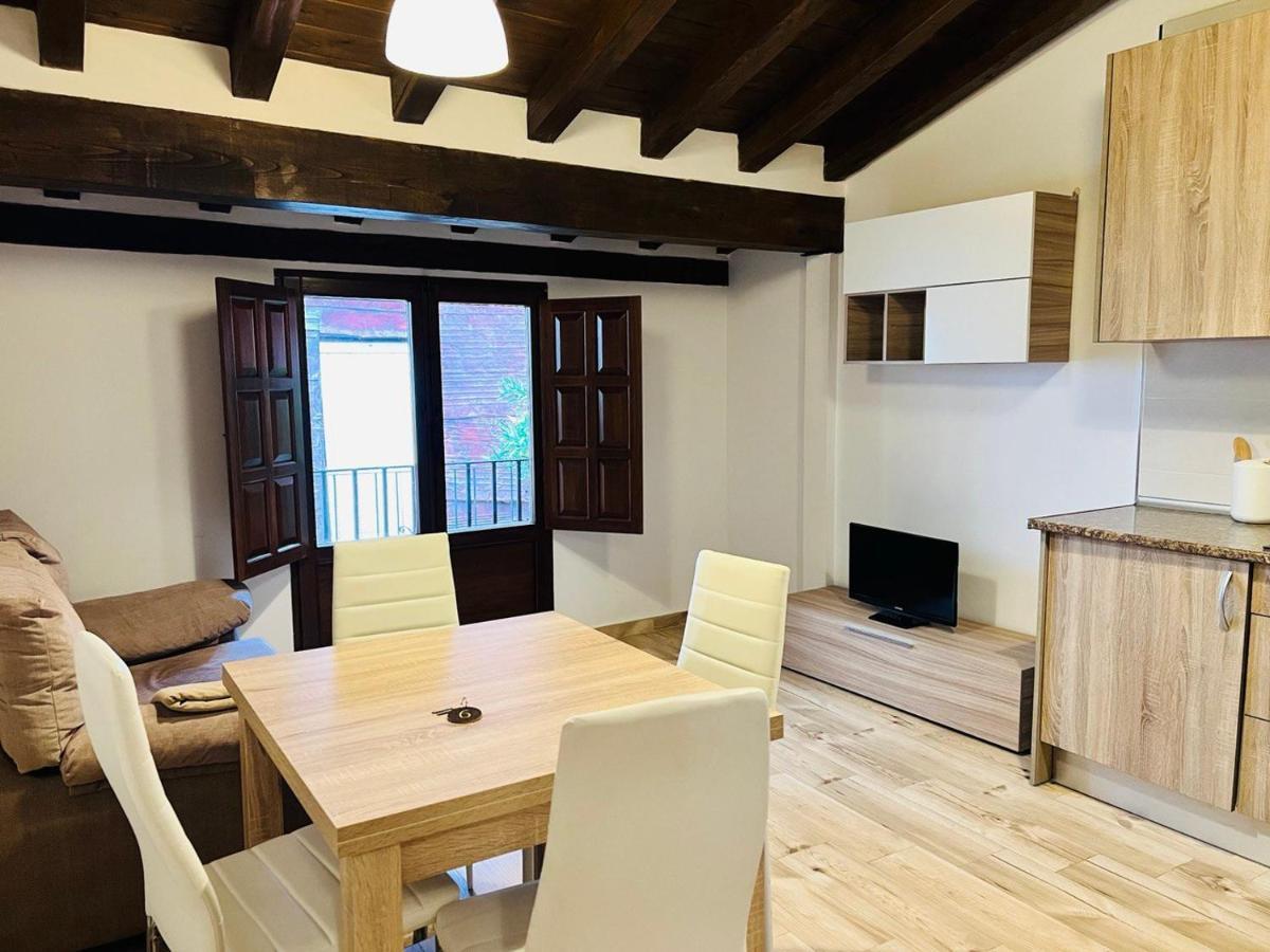 Apartamentos Raices Mogarraz Bagian luar foto